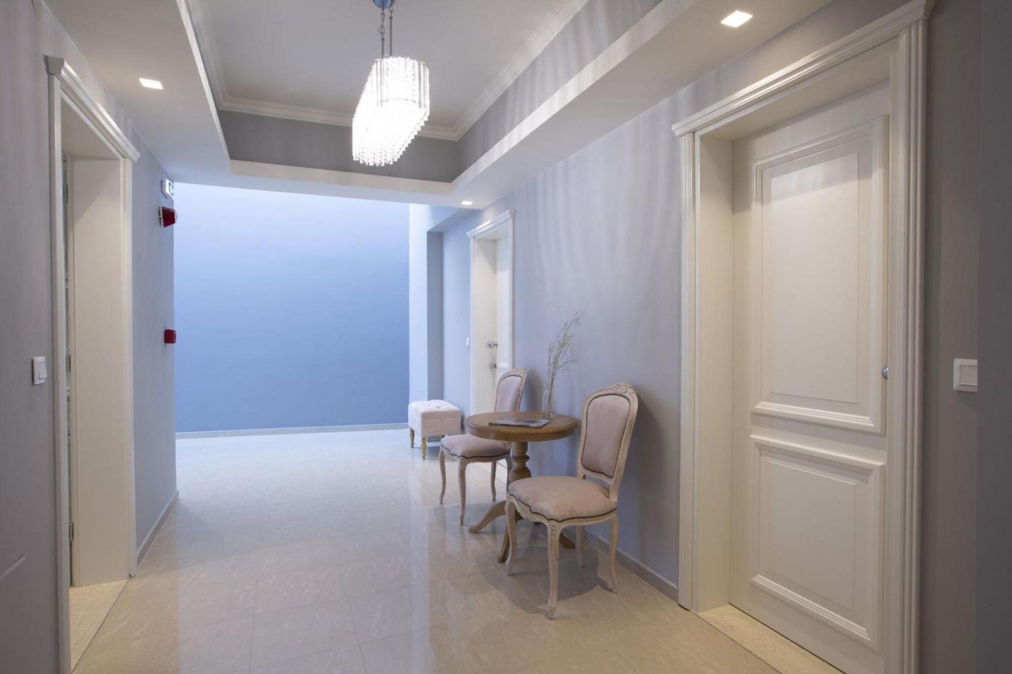 Vk Luxury Suites - Private Parking - Adults Only نيدري المظهر الخارجي الصورة